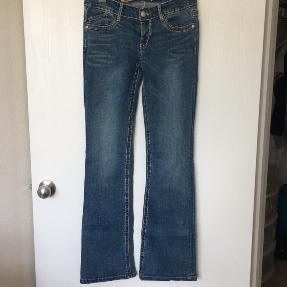 Seven7 Blue Jeans